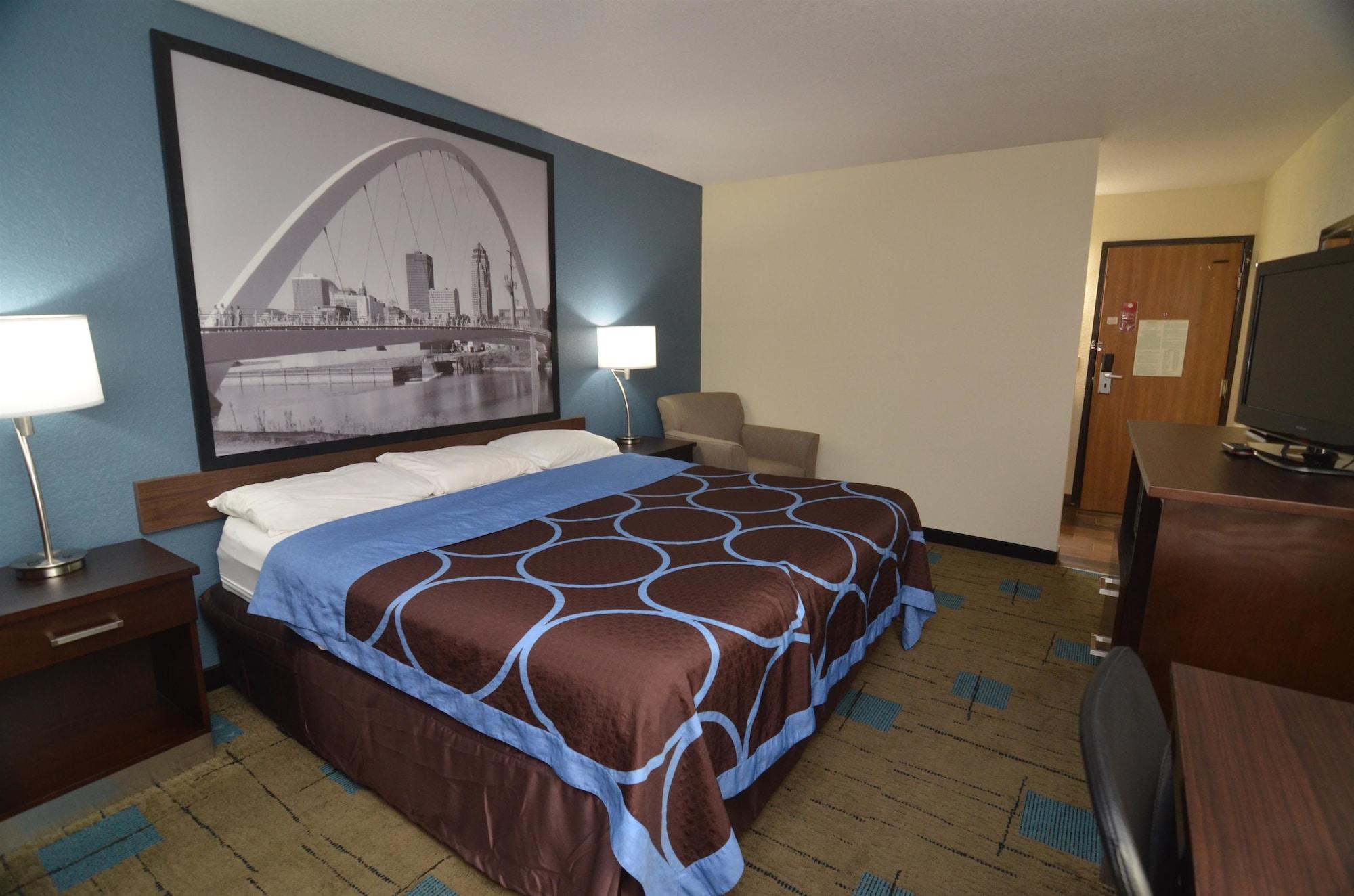 Super 8 By Wyndham Urbandale/Des Moines Area Motel Ngoại thất bức ảnh